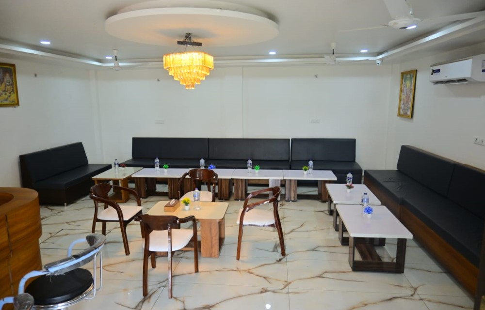 Hotel Rama Grand Palace